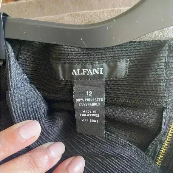 Alfani skirt - Picture 5 of 5